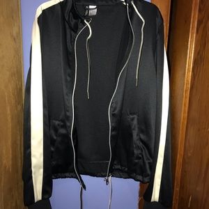 Black and white casual zip up jacket ! Hardly worn